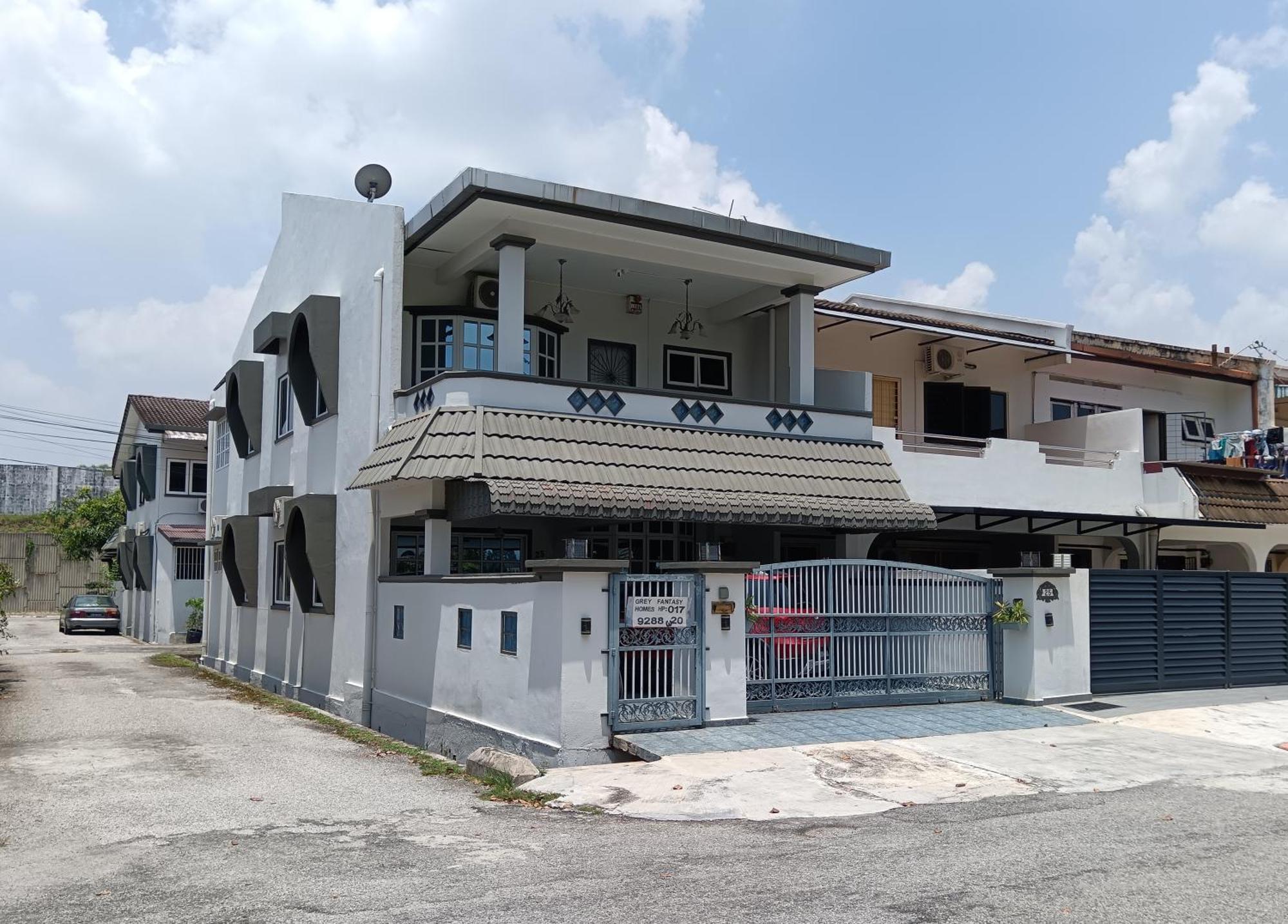 Grey Fantasy Homes#Sunway Water Theme Park Ипох Экстерьер фото